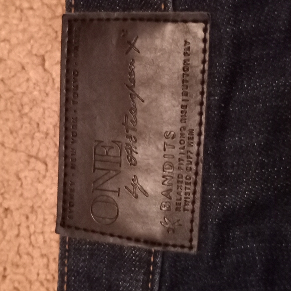 One Teaspoon Bandits shorts - Picture 7 of 7